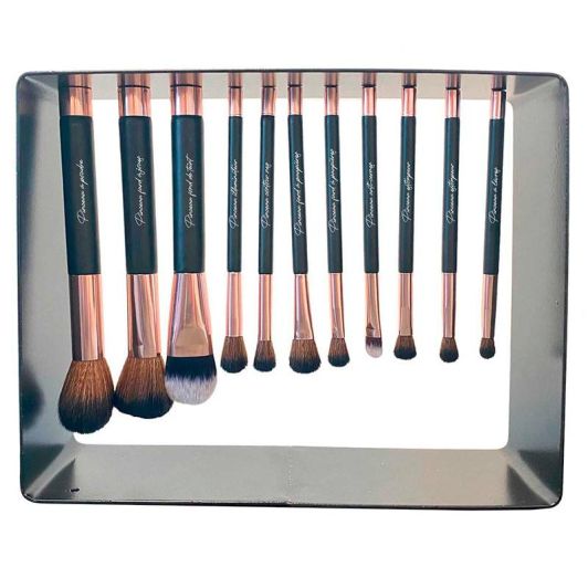 COSMETIC CLUB 11 pinceaux magnétiques + support
