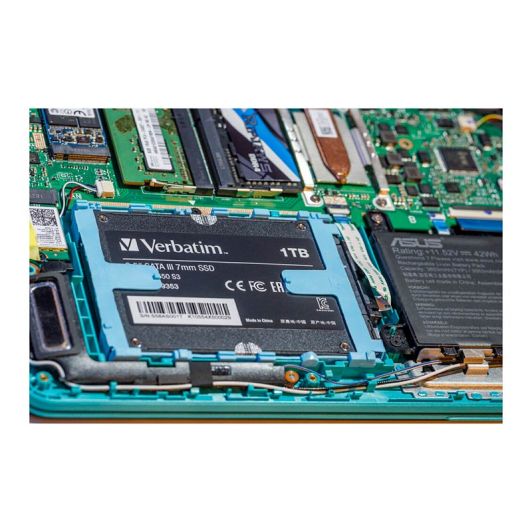 Disque dur SSD interne VERBATIM Sata 1To Vi550 S3