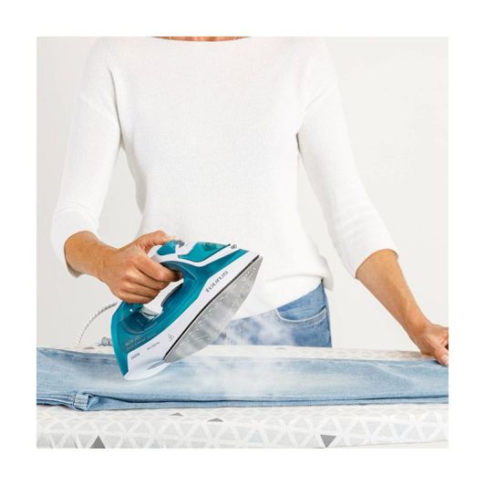 Fer à repasser TAURUS BALTIC 2400