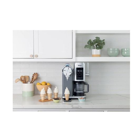 Machine à glace SHARK Swirl by Creami - NC701EU