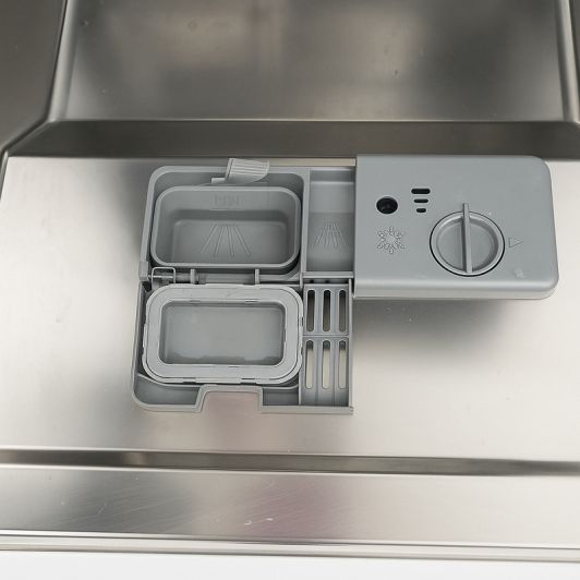 Lave-vaisselle reconditionné SCHNEIDER SDW947DBM